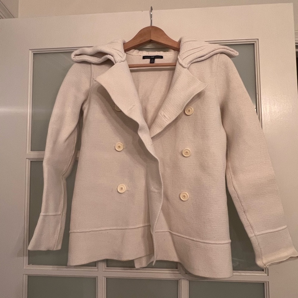 Gap sweater jacket